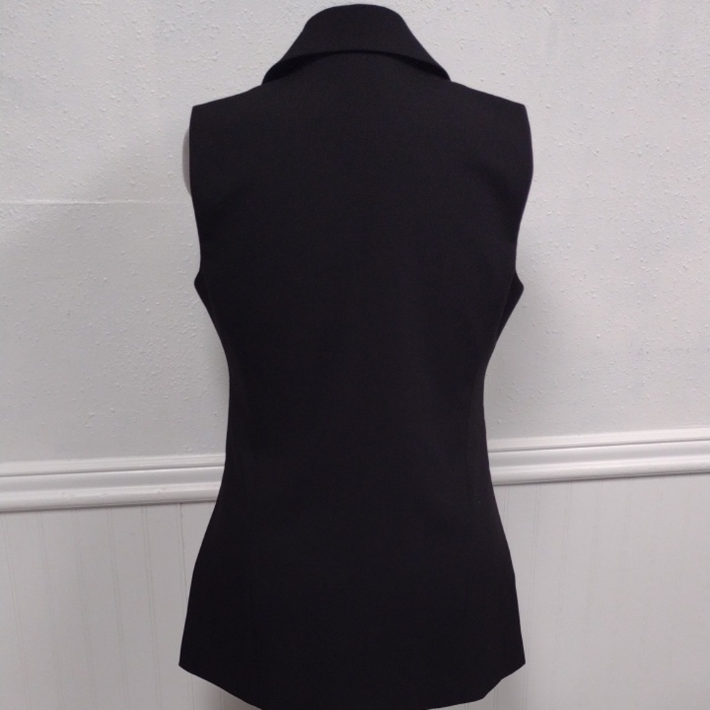 CHARLIE B Black Sleeveless Vest Chic,Feminine. - Picture 6 of 16